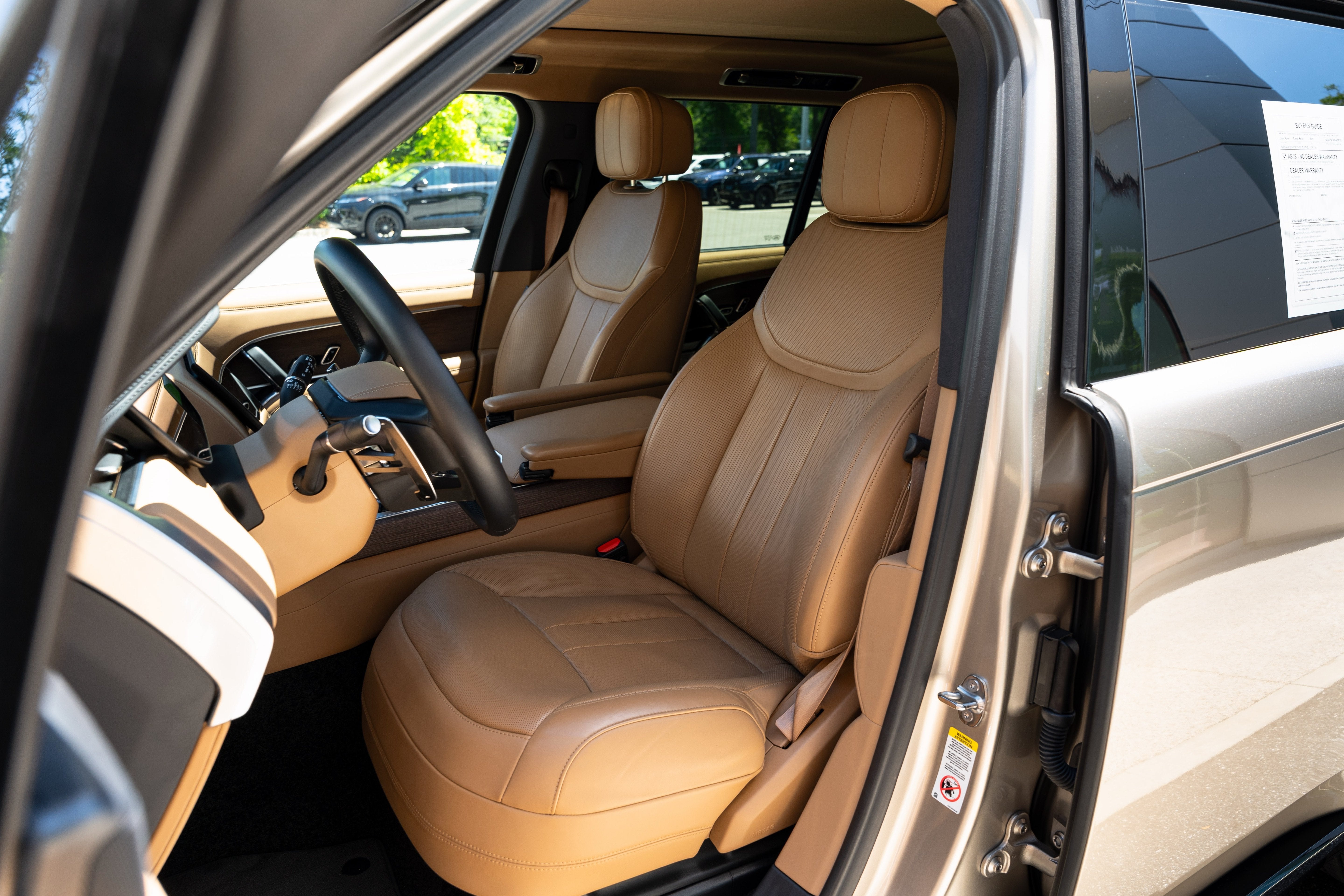 2025 Land Rover Range Rover SE LWB 7 Seat