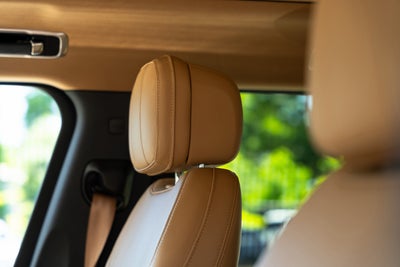 2025 Land Rover Range Rover SE LWB 7 Seat