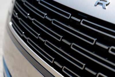 2025 Land Rover Range Rover SE LWB 7 Seat