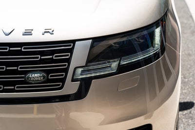 2025 Land Rover Range Rover SE LWB 7 Seat
