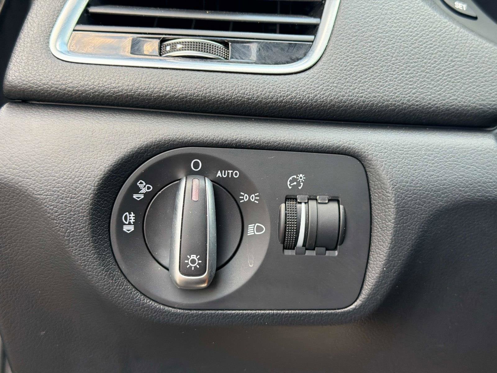 2016 Audi Q3 2.0T Premium Plus