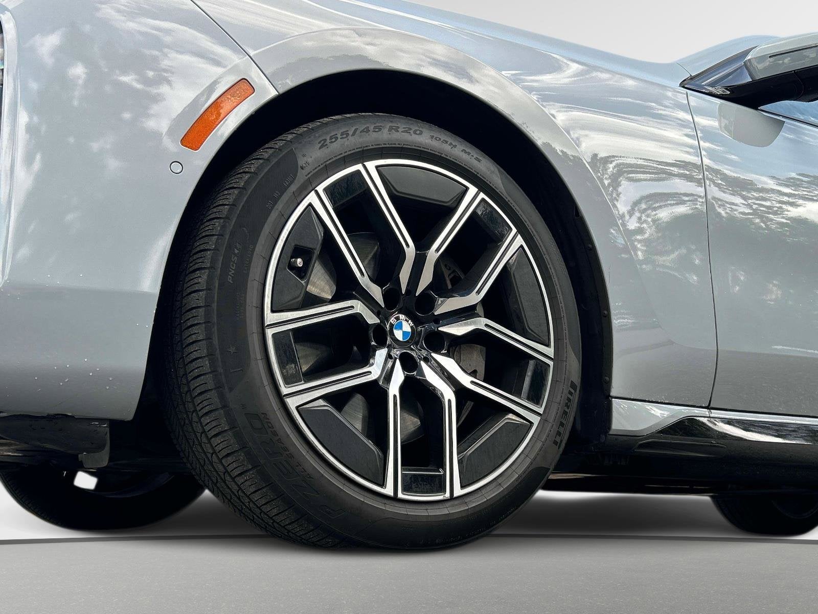 2025 BMW 740i xDrive 740i xDrive