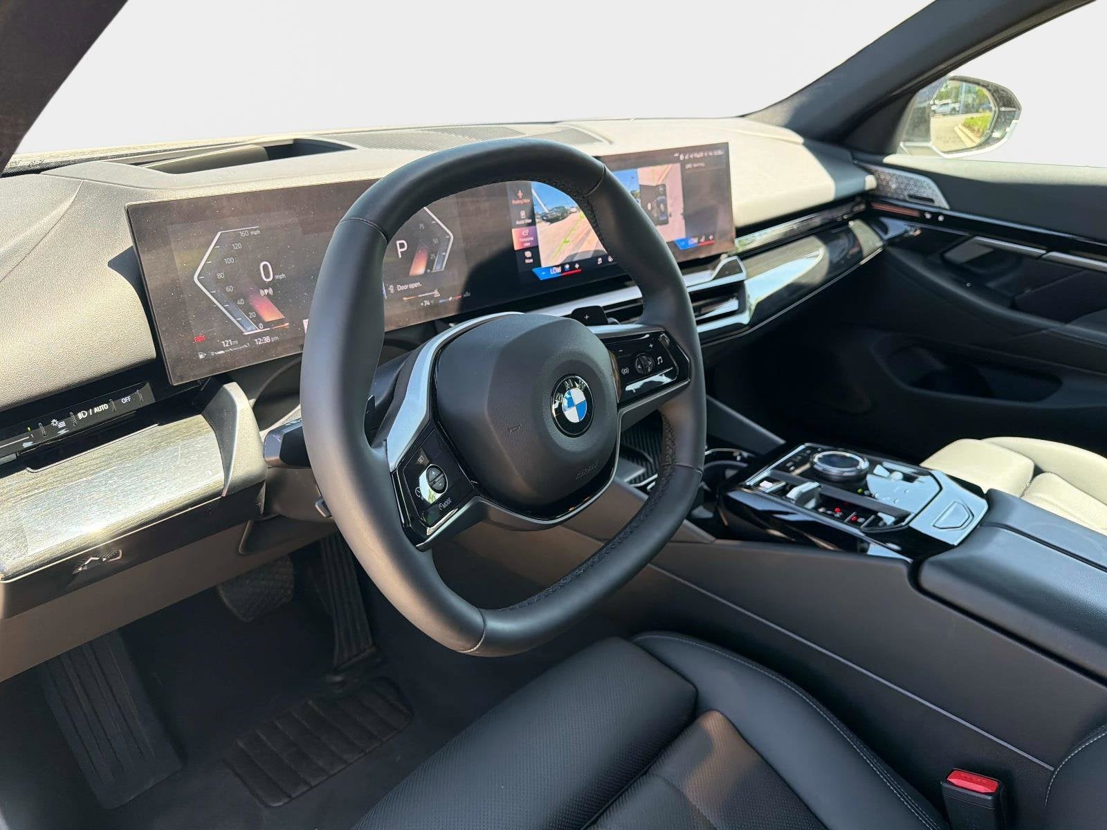 2025 BMW 530i 530i