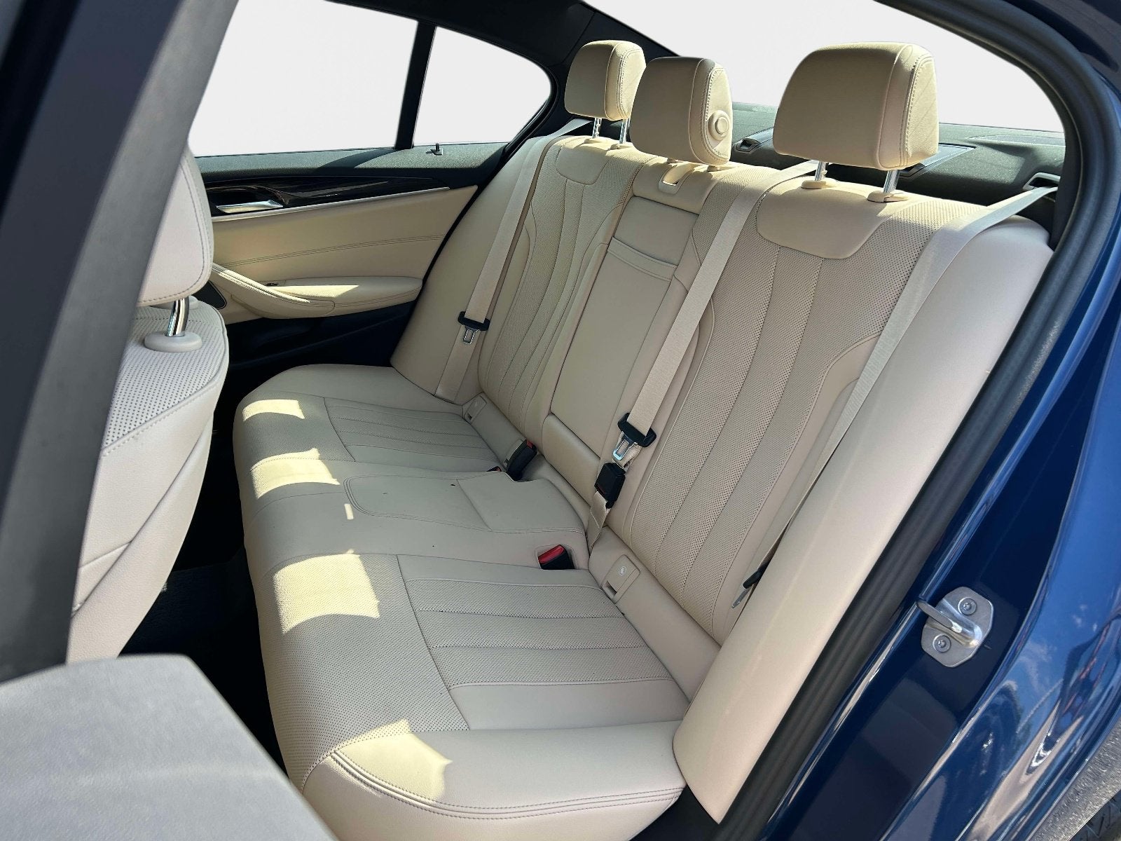 2023 BMW 5 Series 540i