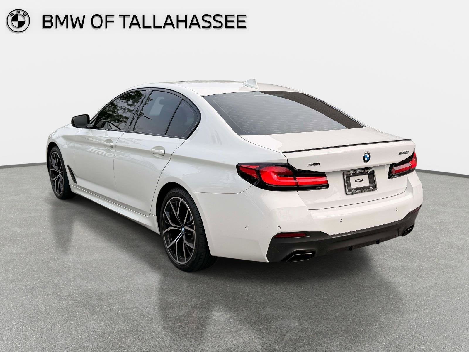 2023 BMW 540i 540i xDrive
