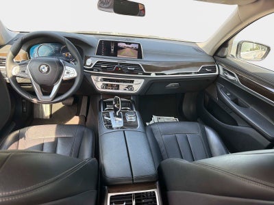 2019 BMW 7 Series 740i