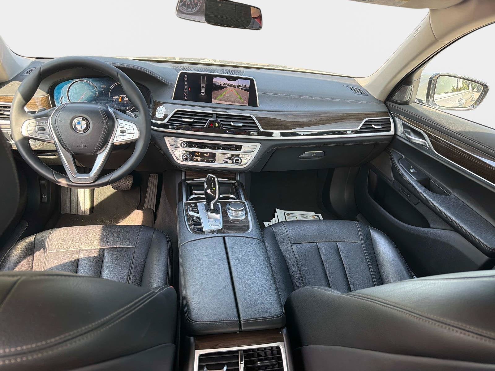 2019 BMW 7 Series 740i