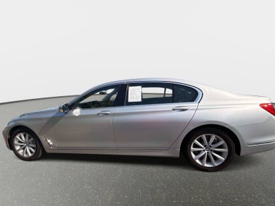 2019 BMW 7 Series 740i