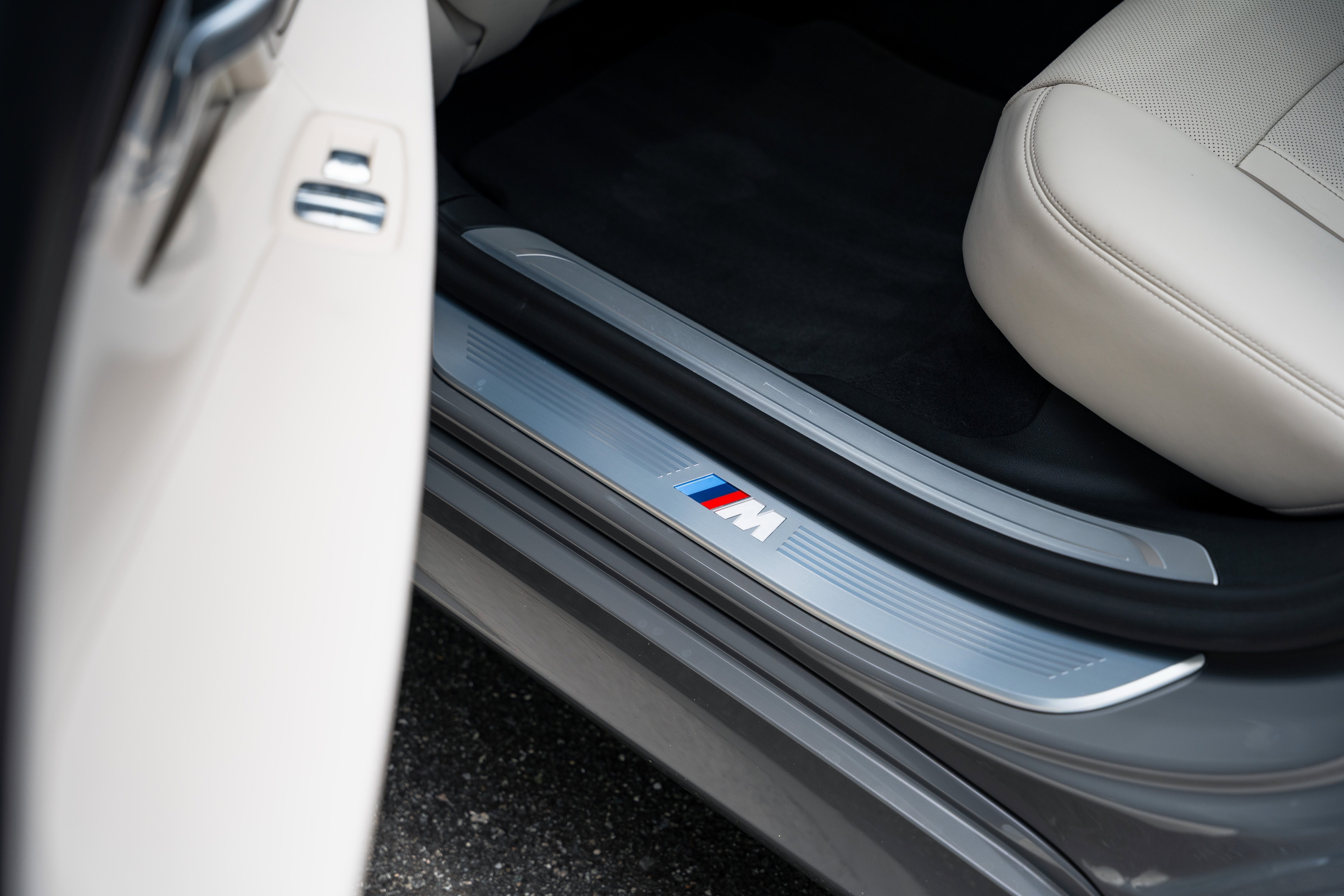 2021 BMW 7 Series 740i