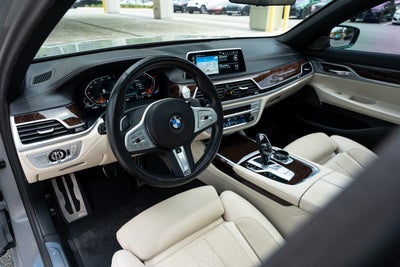 2021 BMW 7 Series 740i