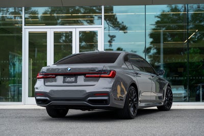 2021 BMW 7 Series 740i