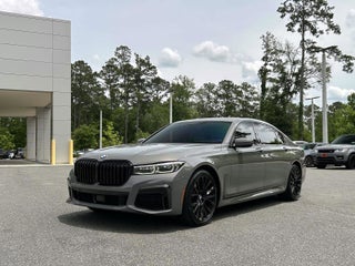 2021 BMW 7 Series 740i