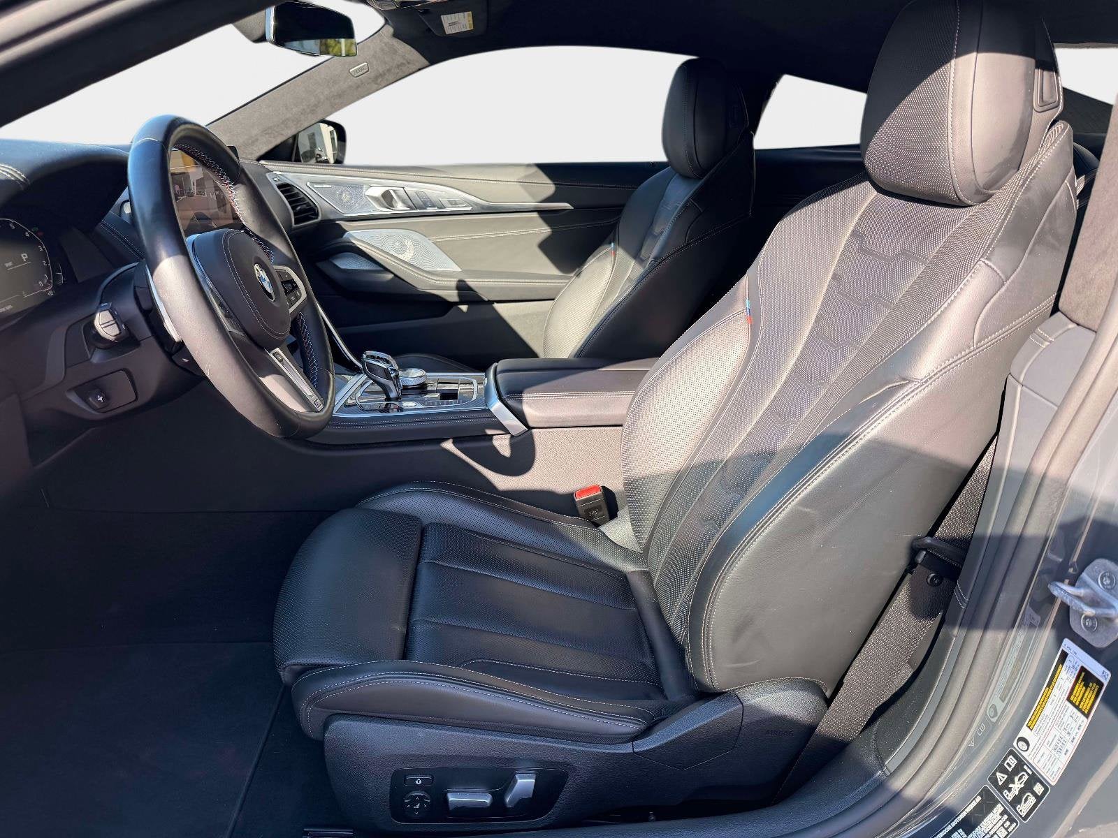 2025 BMW 8 Series M850i xDrive