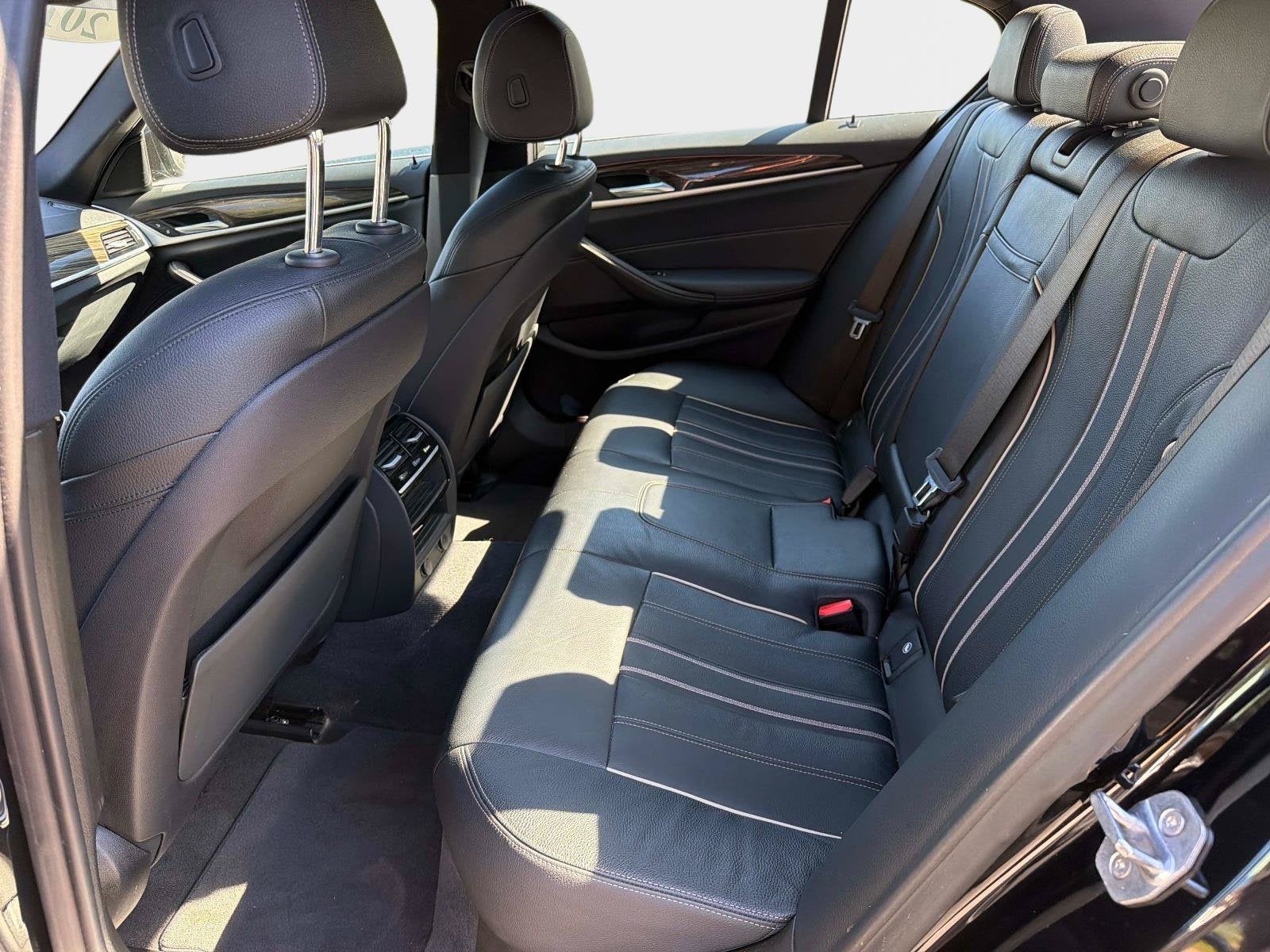 2019 BMW 5 Series 540i
