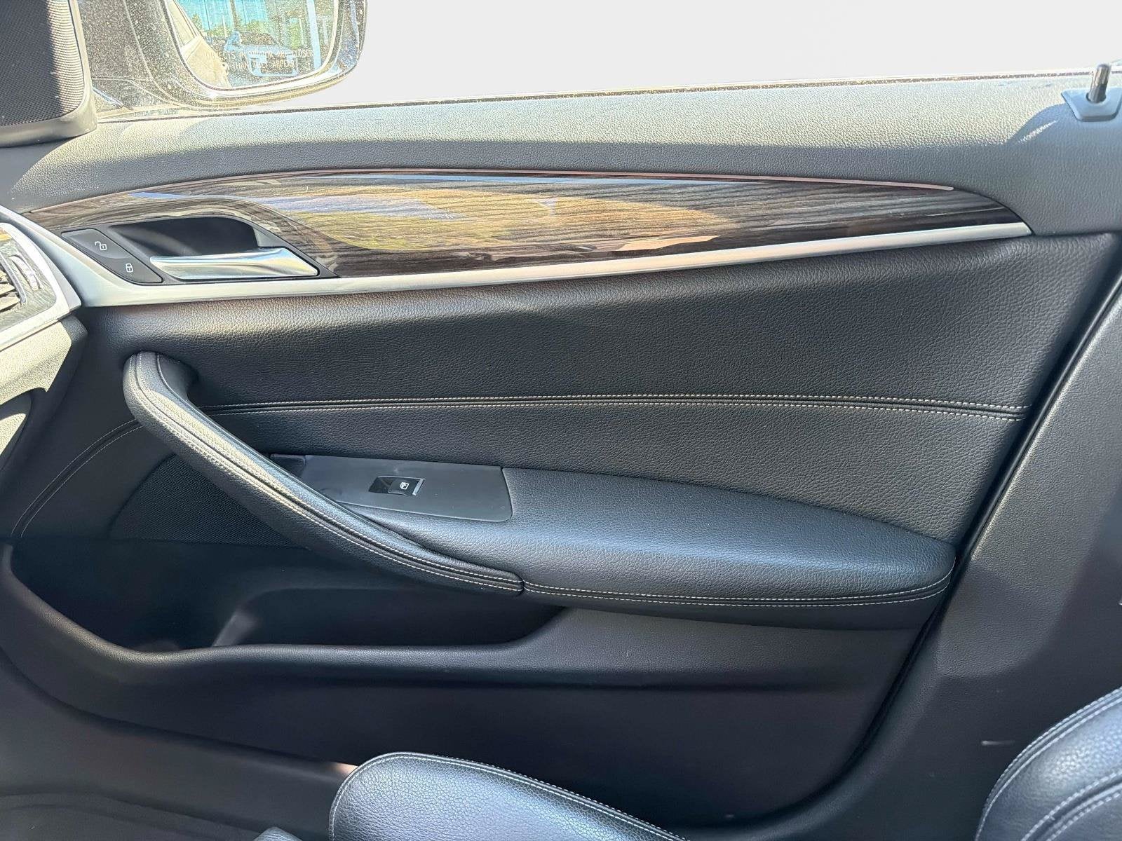 2019 BMW 5 Series 540i