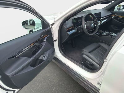 2026 BMW i5 eDrive40 eDrive40
