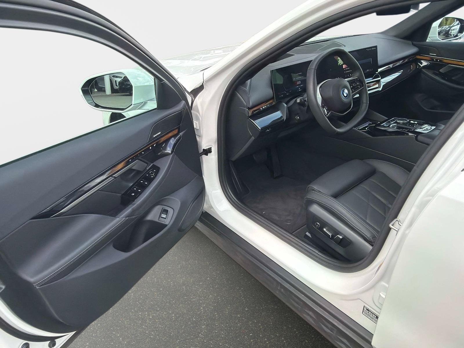 2026 BMW i5 eDrive40 eDrive40