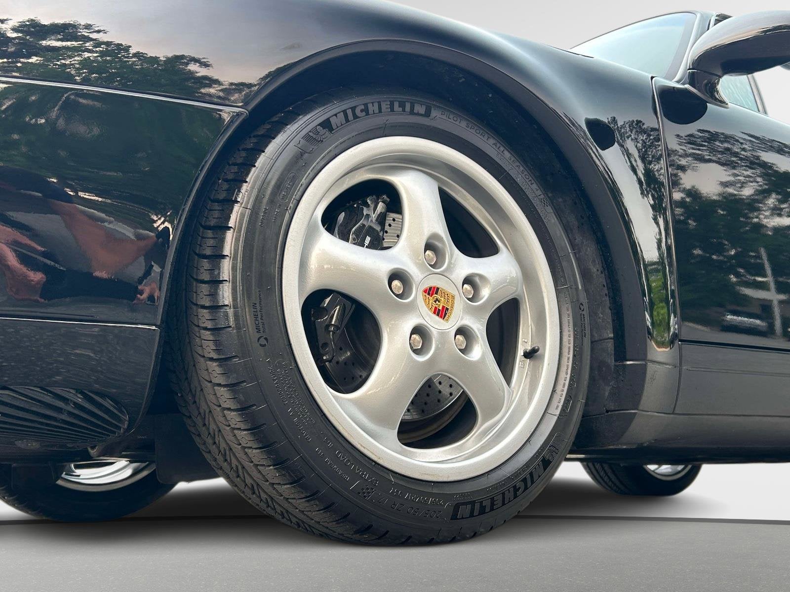 1996 Porsche 911 Carrera Base