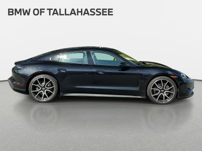 2025 Porsche Taycan 4