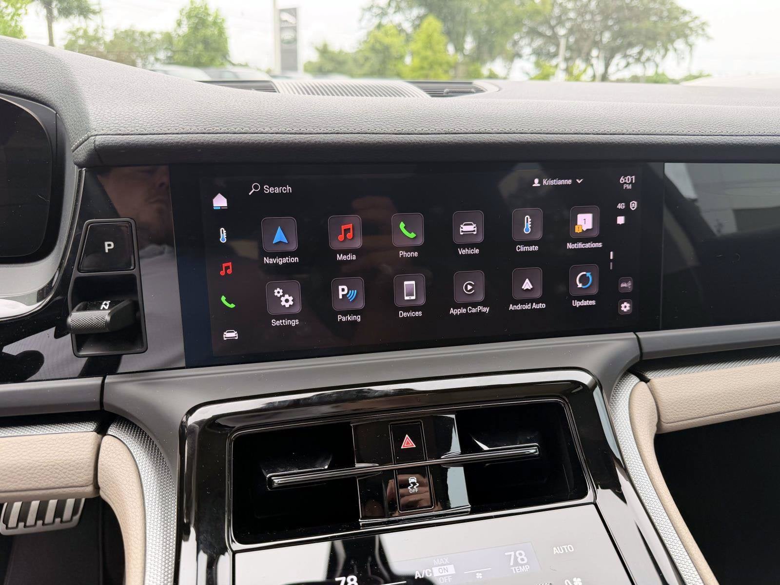 2025 Porsche Panamera Base