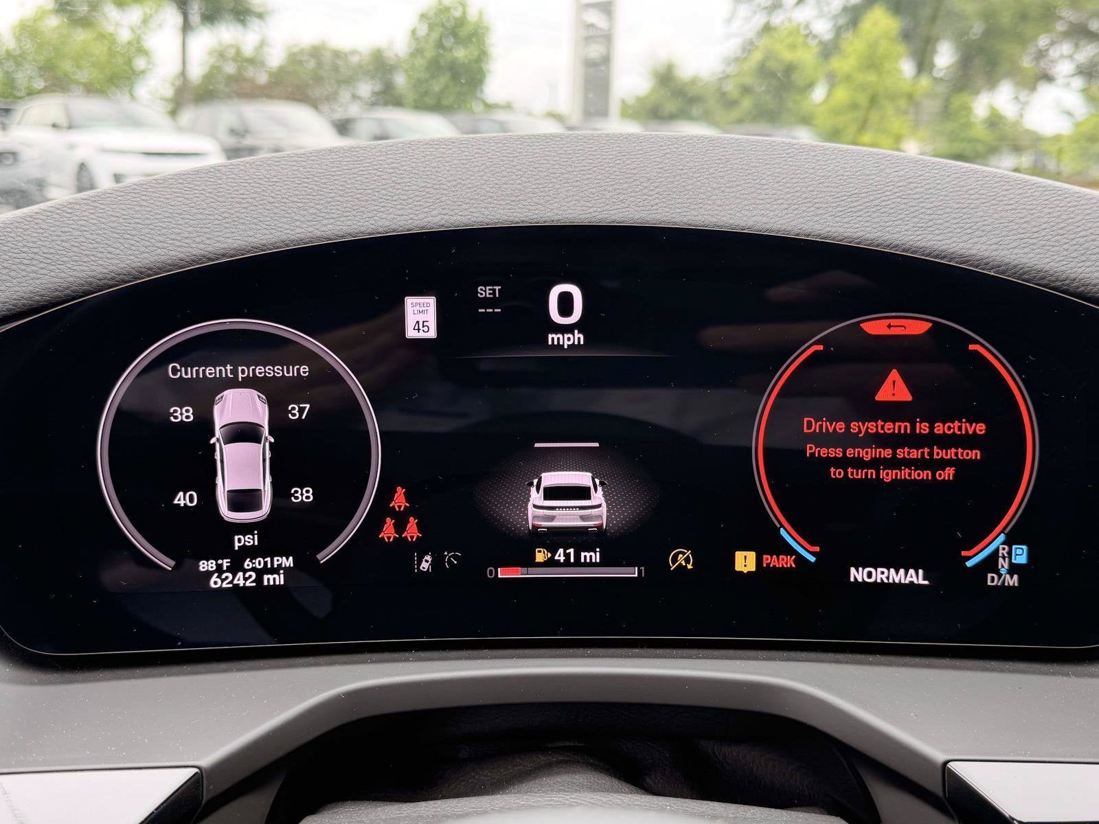 2025 Porsche Panamera Base