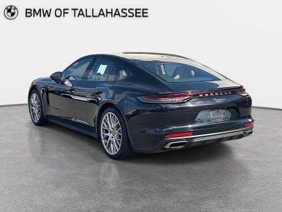 2022 Porsche Panamera Base