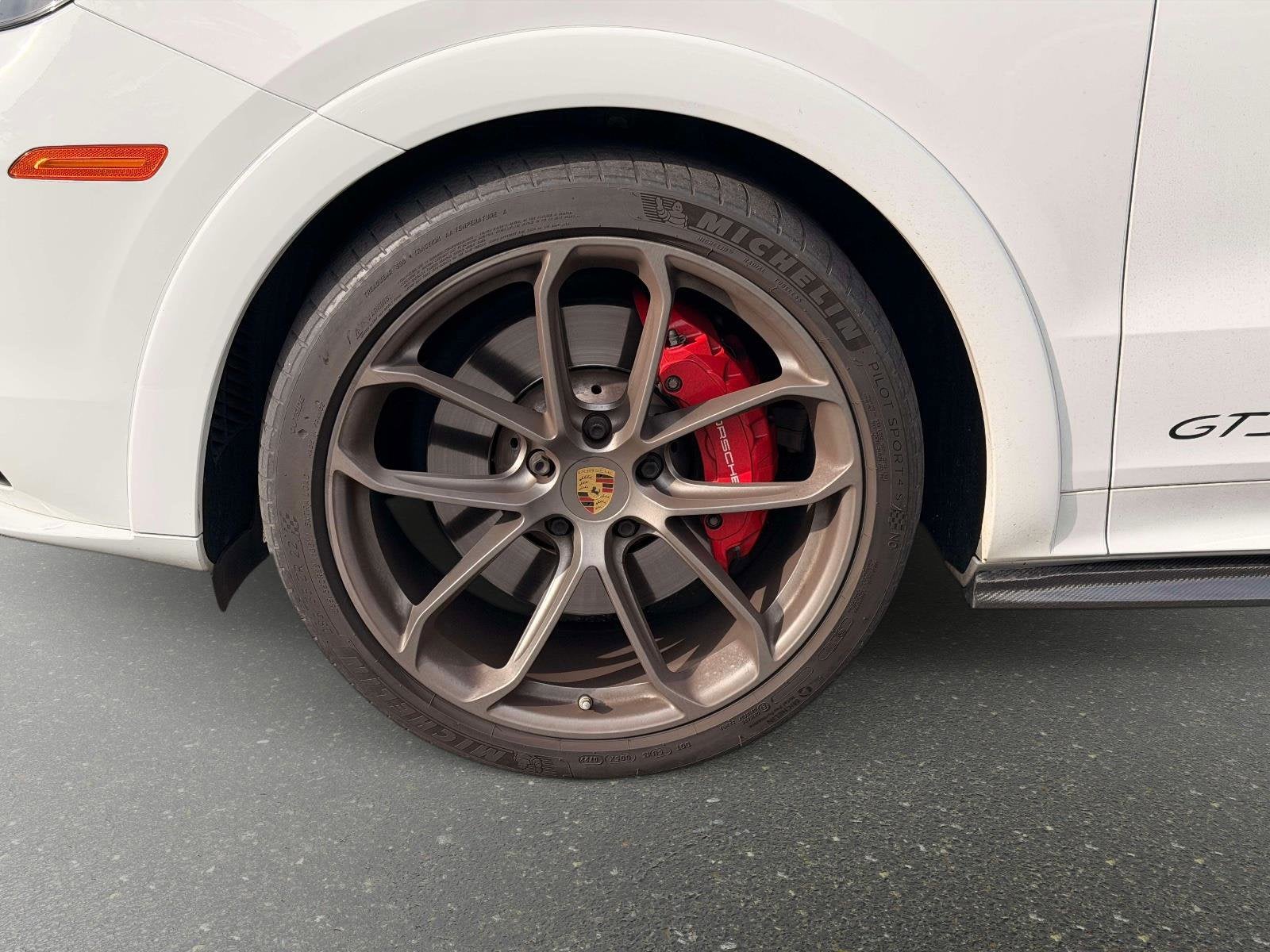 2021 Porsche Cayenne Coupe GTS