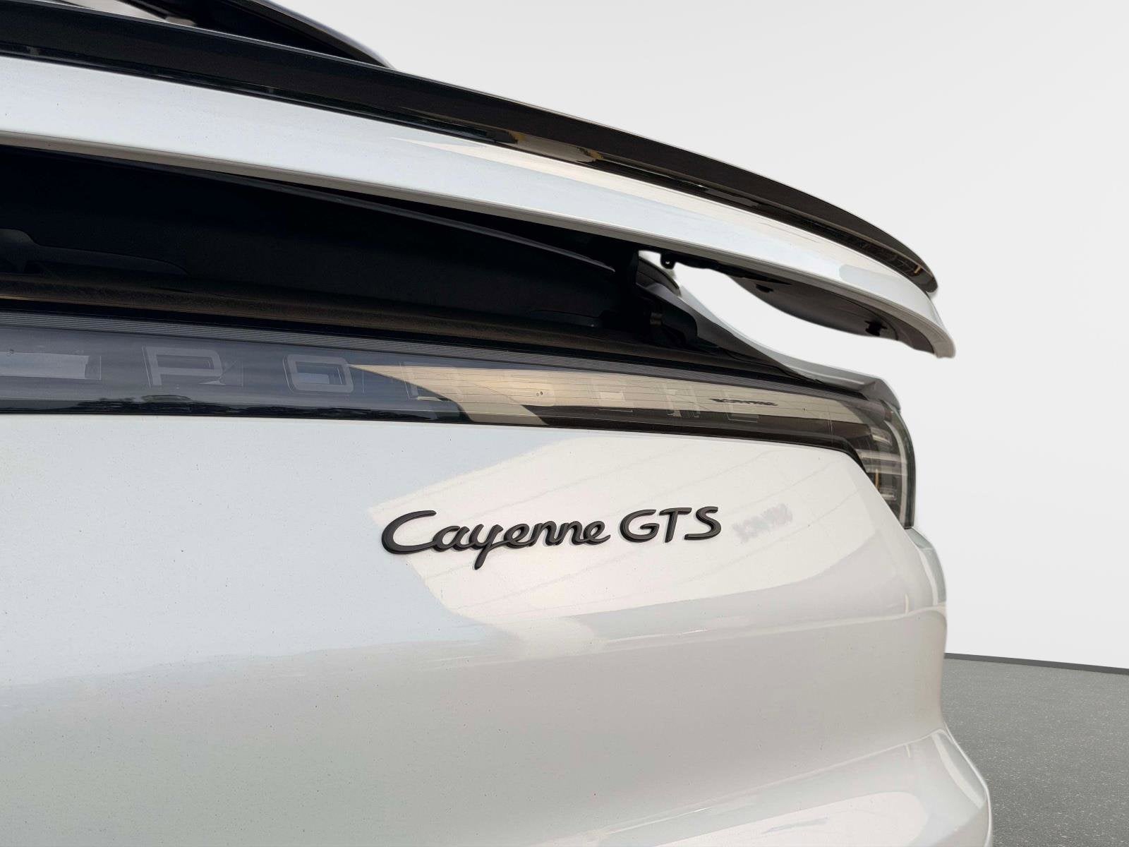 2021 Porsche Cayenne Coupe GTS