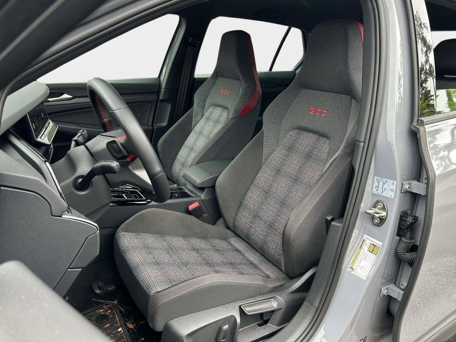 2025 Volkswagen Golf GTI 2.0T S