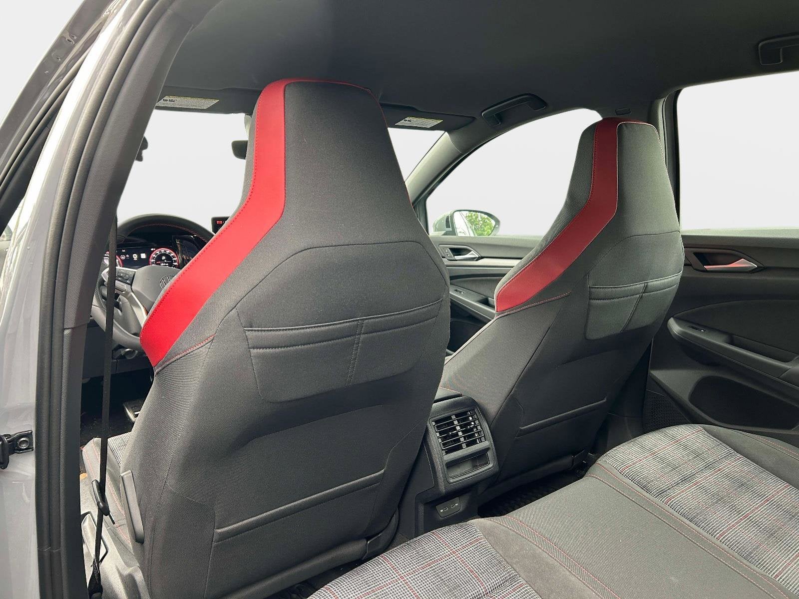 2025 Volkswagen Golf GTI 2.0T S