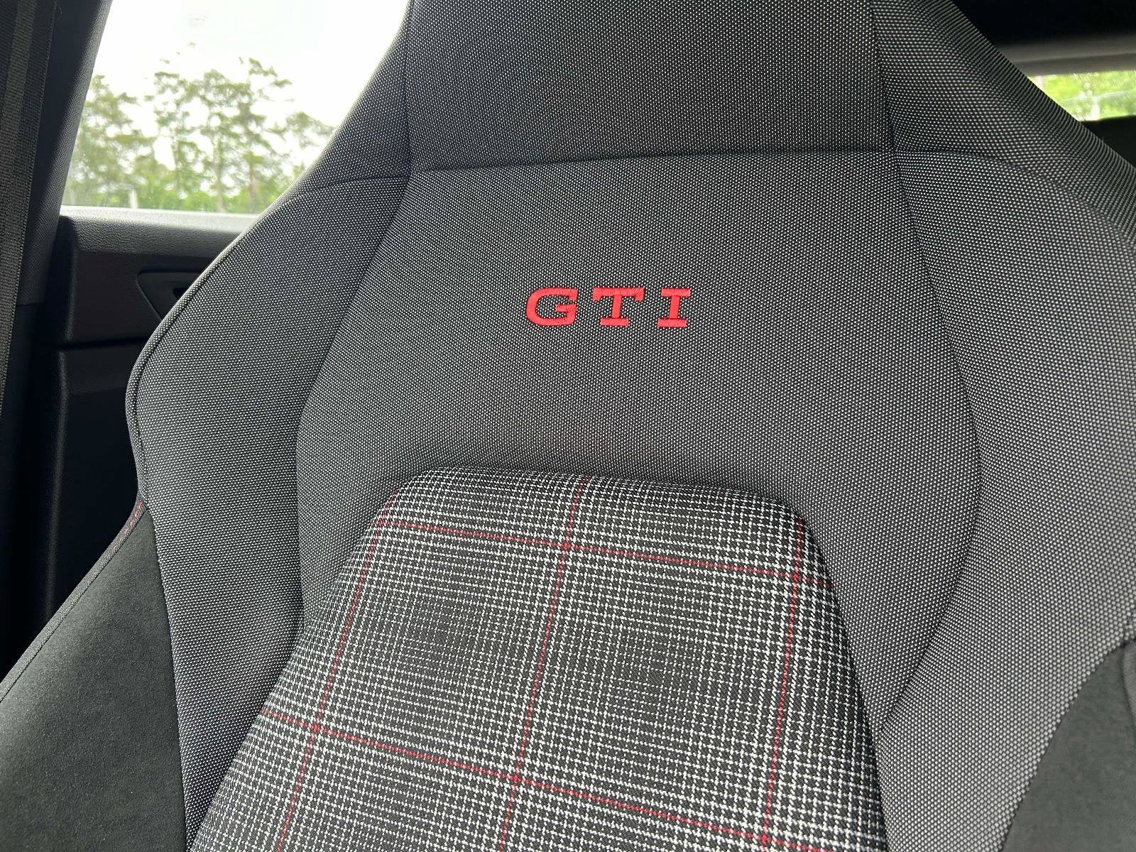 2025 Volkswagen Golf GTI 2.0T S