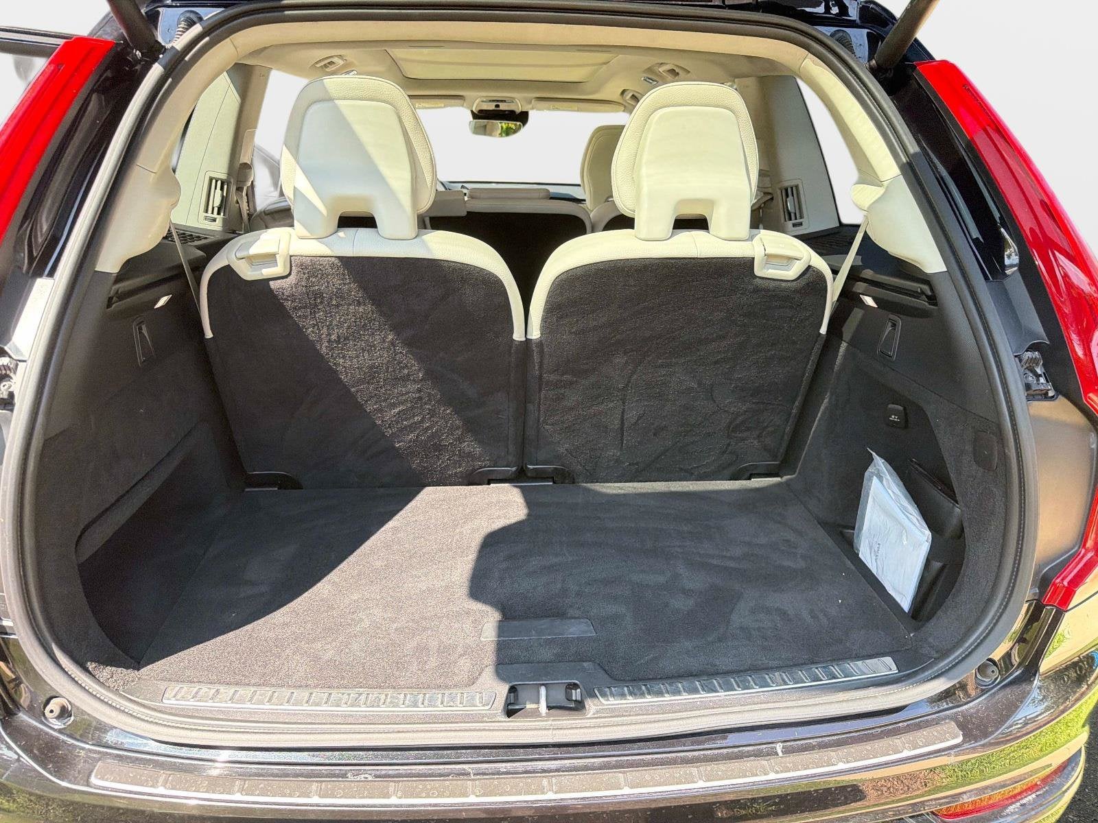 2019 Volvo XC90 T5 Momentum