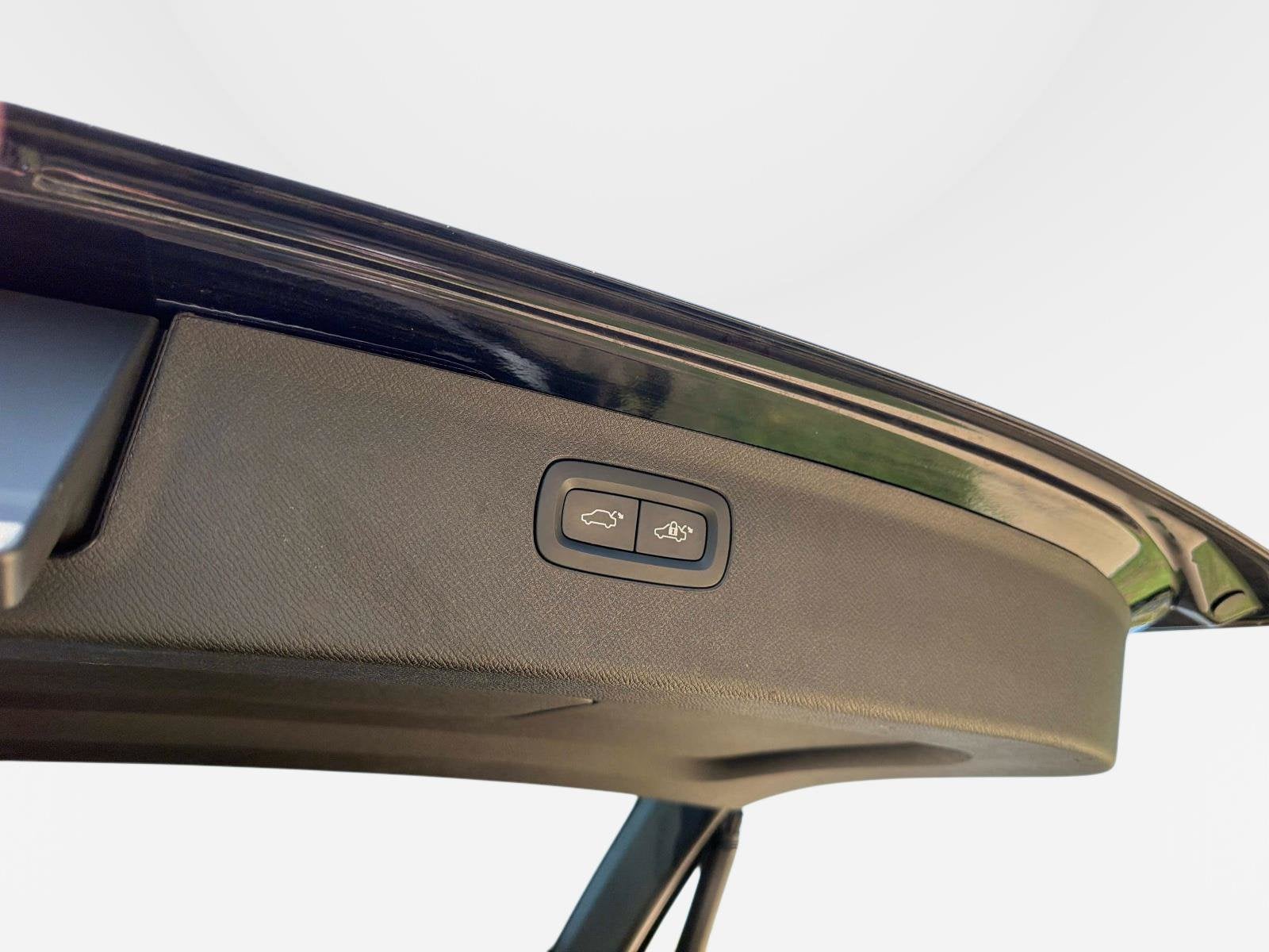 2019 Volvo XC90 T5 Momentum