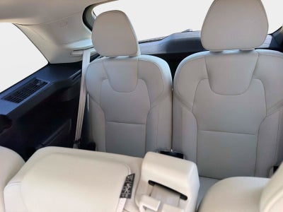 2019 Volvo XC90 T5 Momentum