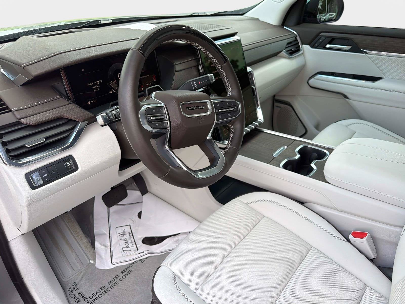 2025 GMC Acadia FWD Denali
