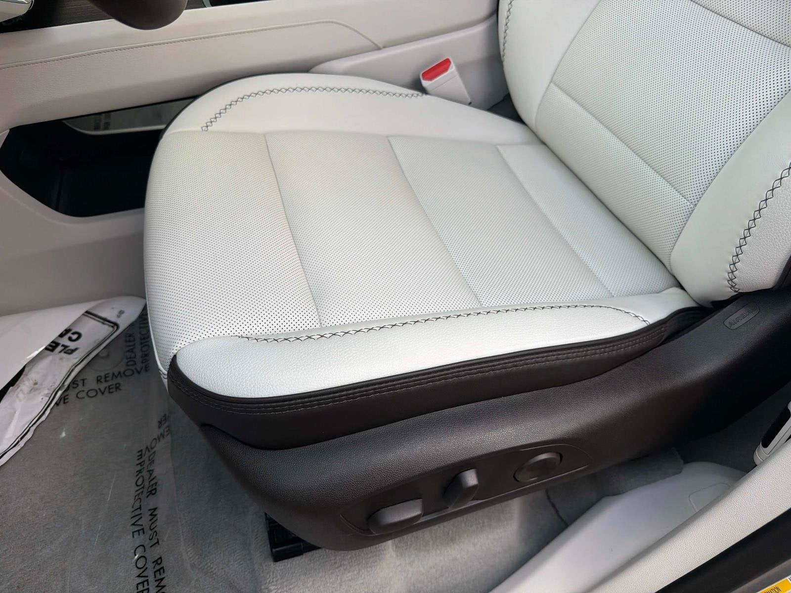 2025 GMC Acadia FWD Denali