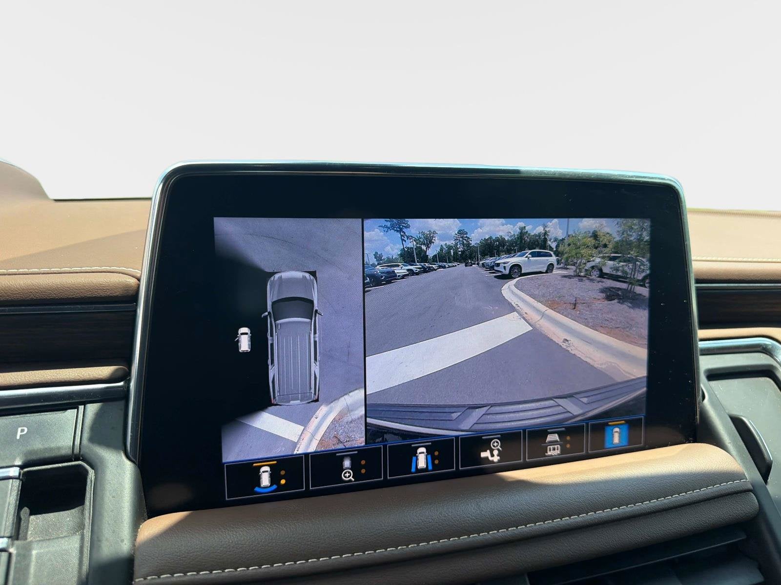 2021 Chevrolet Suburban High Country