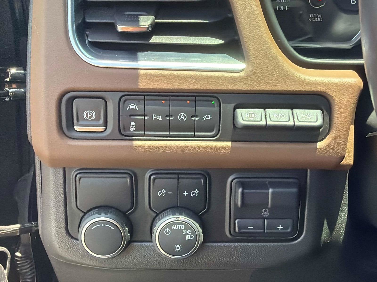 2021 Chevrolet Suburban High Country
