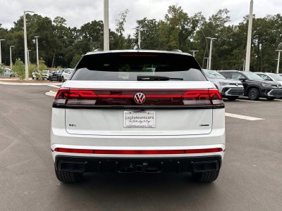 2026 Volkswagen Atlas Cross Sport 2.0T SEL R-Line Black