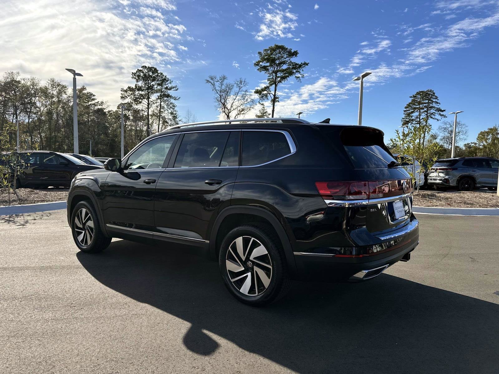 2026 Volkswagen Atlas 2.0T SEL