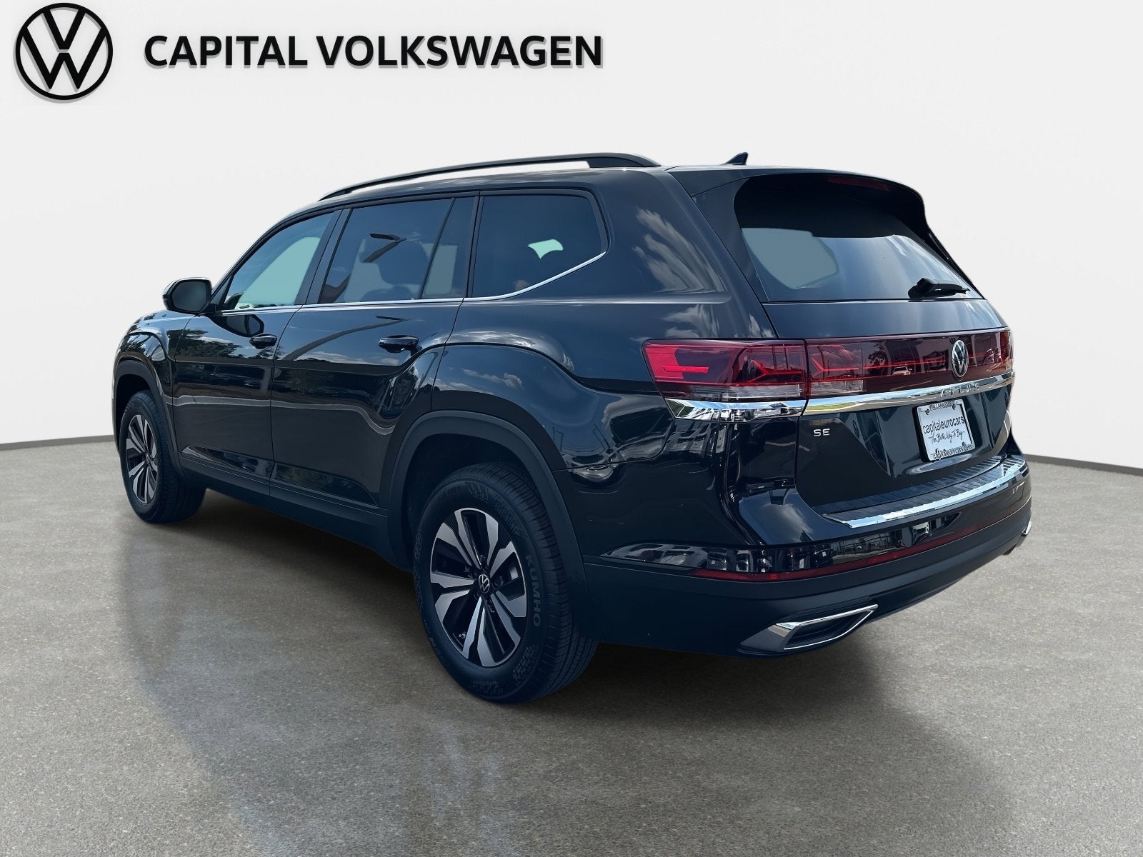 2026 Volkswagen Atlas 2.0T SE