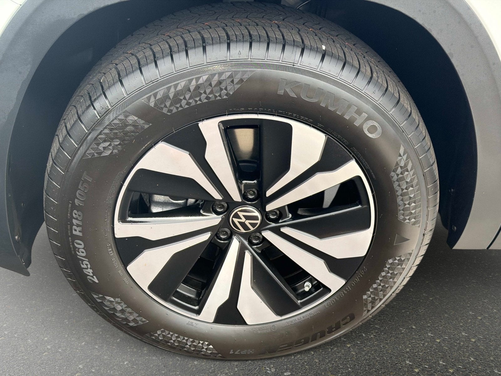 2026 Volkswagen Atlas 2.0T SE