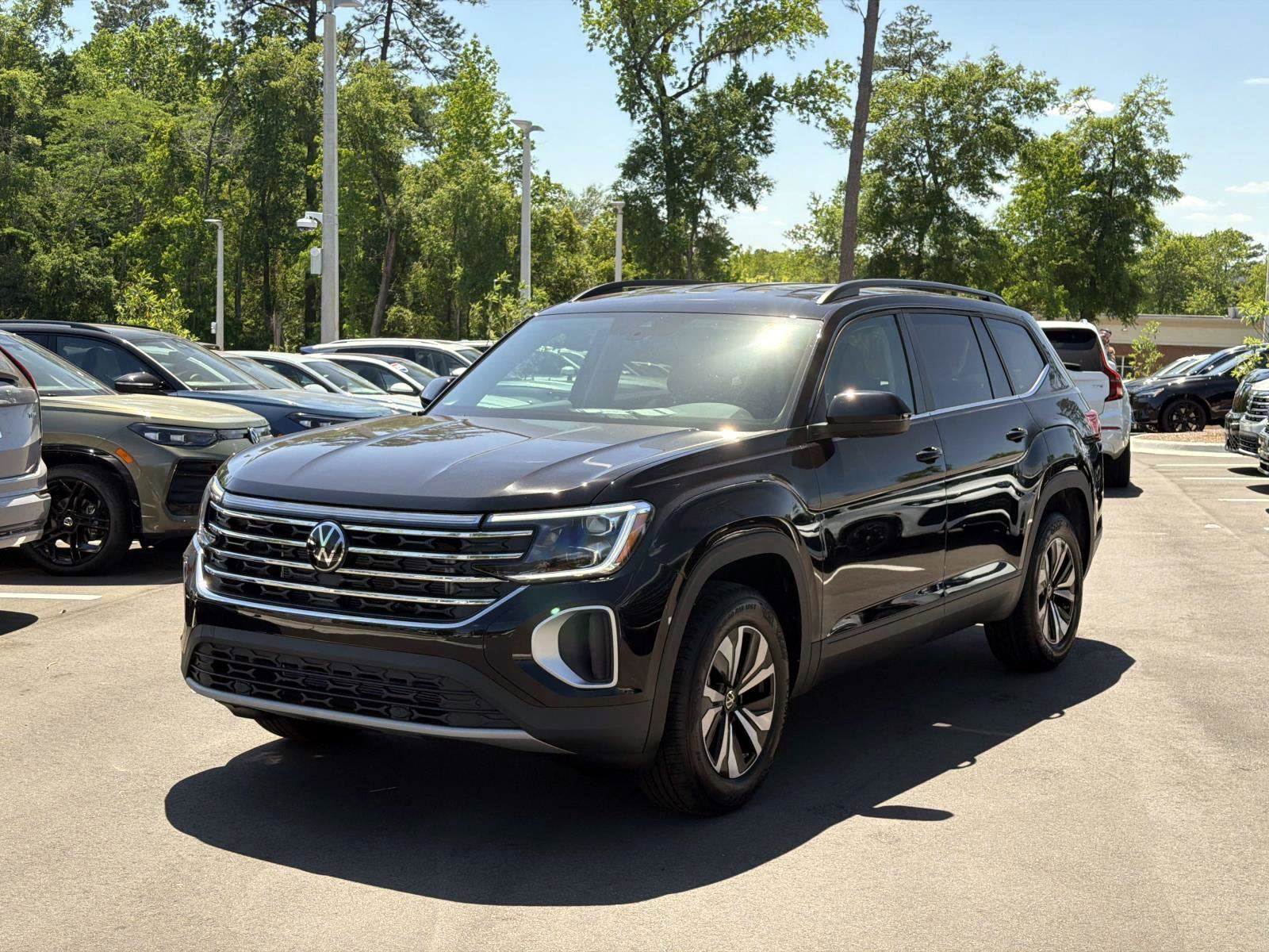 2026 Volkswagen Atlas 2.0T SE