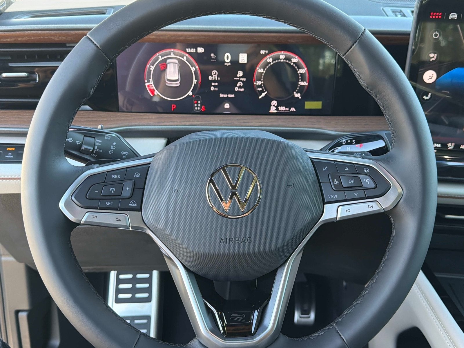 2027 Volkswagen Atlas SEL Premium R-Line