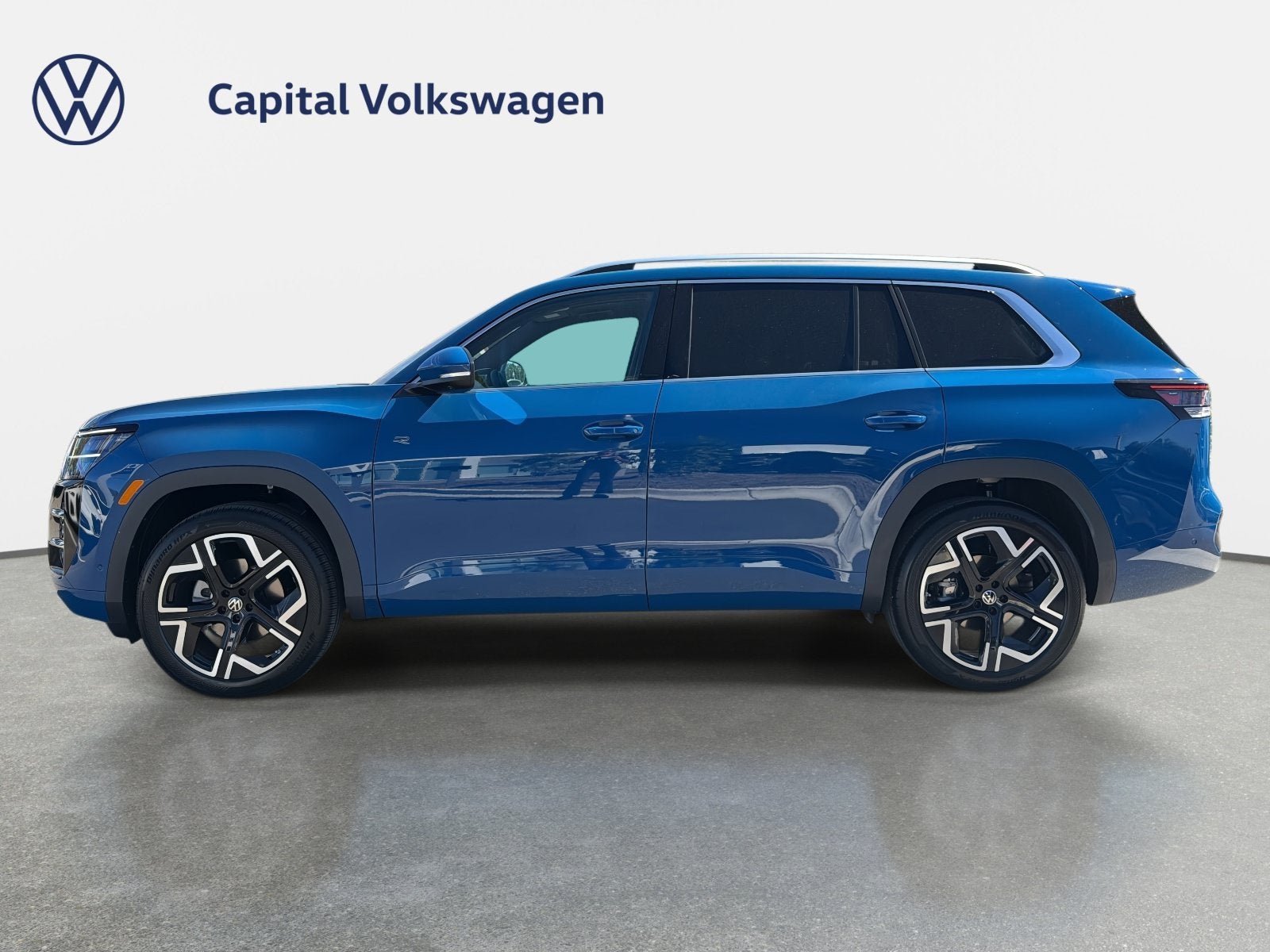 2027 Volkswagen Atlas SEL Premium R-Line