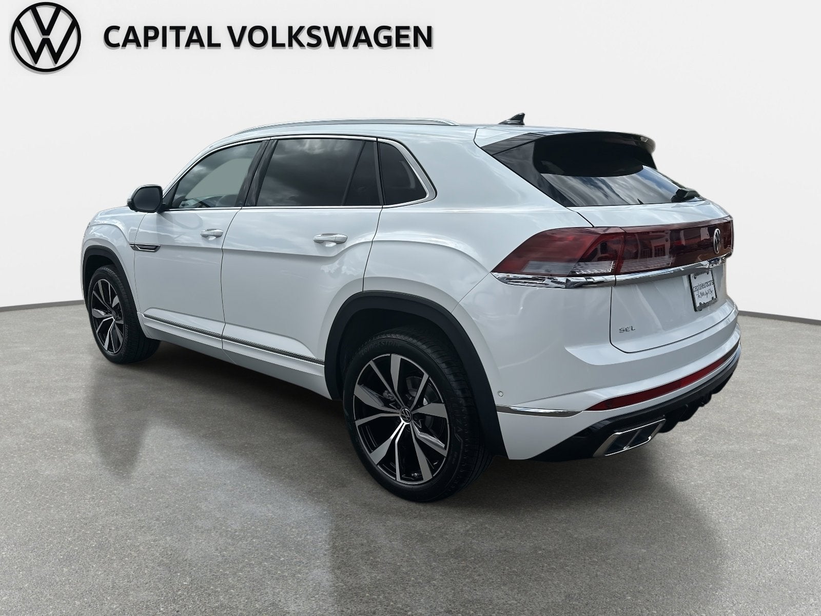 2026 Volkswagen Atlas Cross Sport 2.0T SEL Premium R-Line