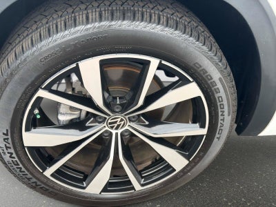 2024 Volkswagen Atlas Cross Sport 2.0T SEL Premium R-Line