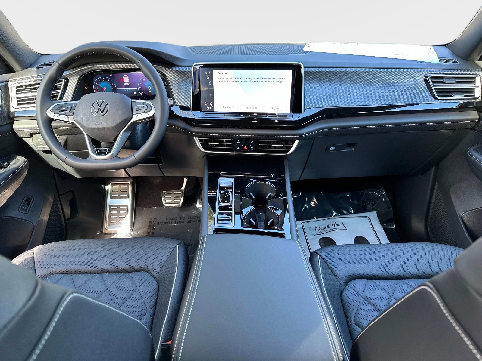 2025 Volkswagen Atlas Cross Sport 2.0T SEL Premium R-Line