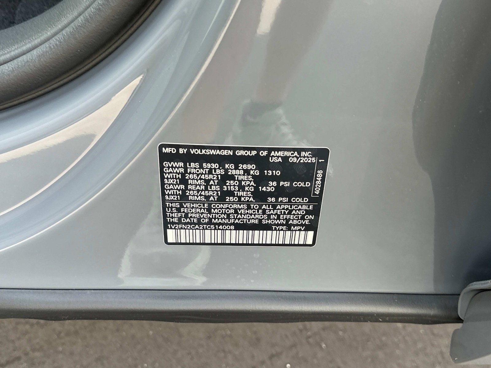 2026 Volkswagen Atlas 2.0T SEL Premium R-Line