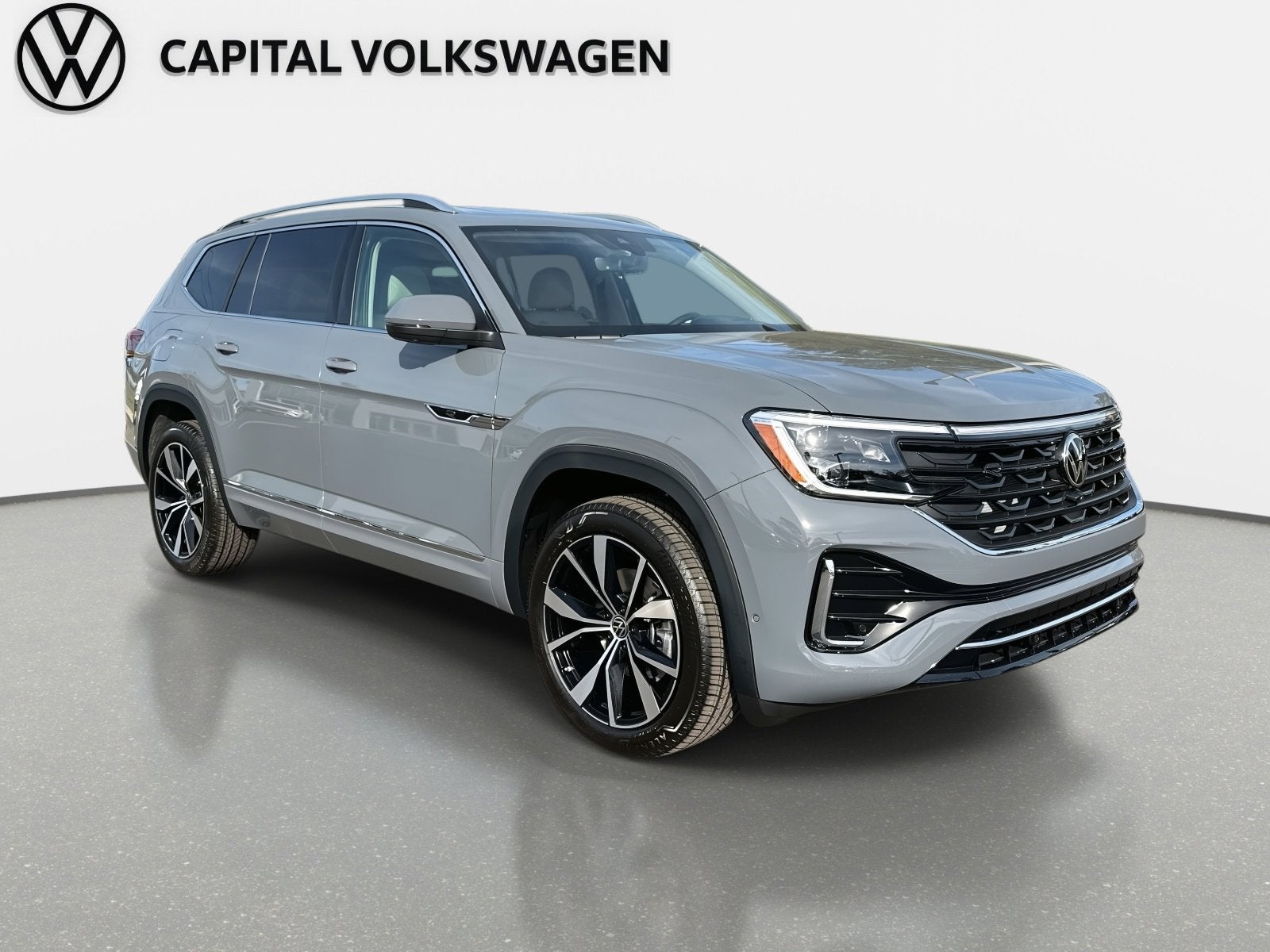 2026 Volkswagen Atlas 2.0T SEL Premium R-Line
